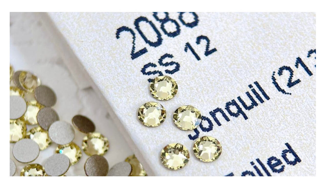 Swarovski Tooth Gems vs Cheap Crystals: What Actually Matters (Quality, Safety, Results)