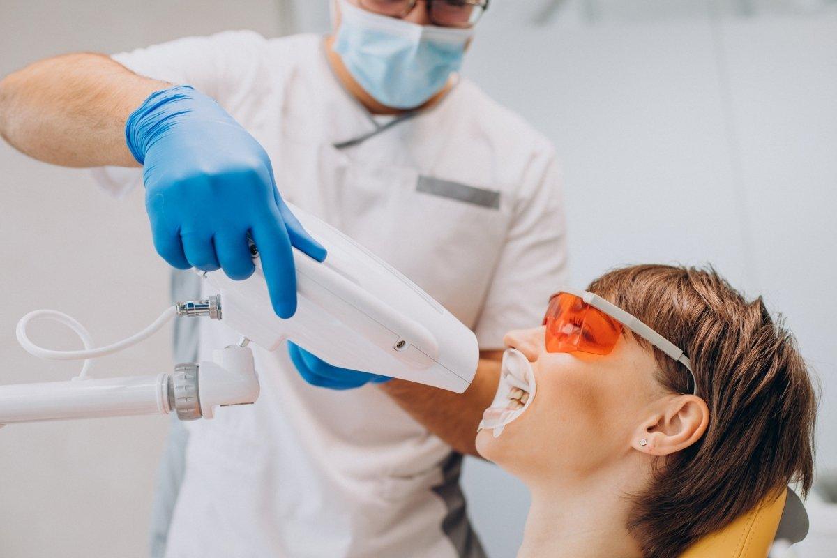 led blue light teeth whitening