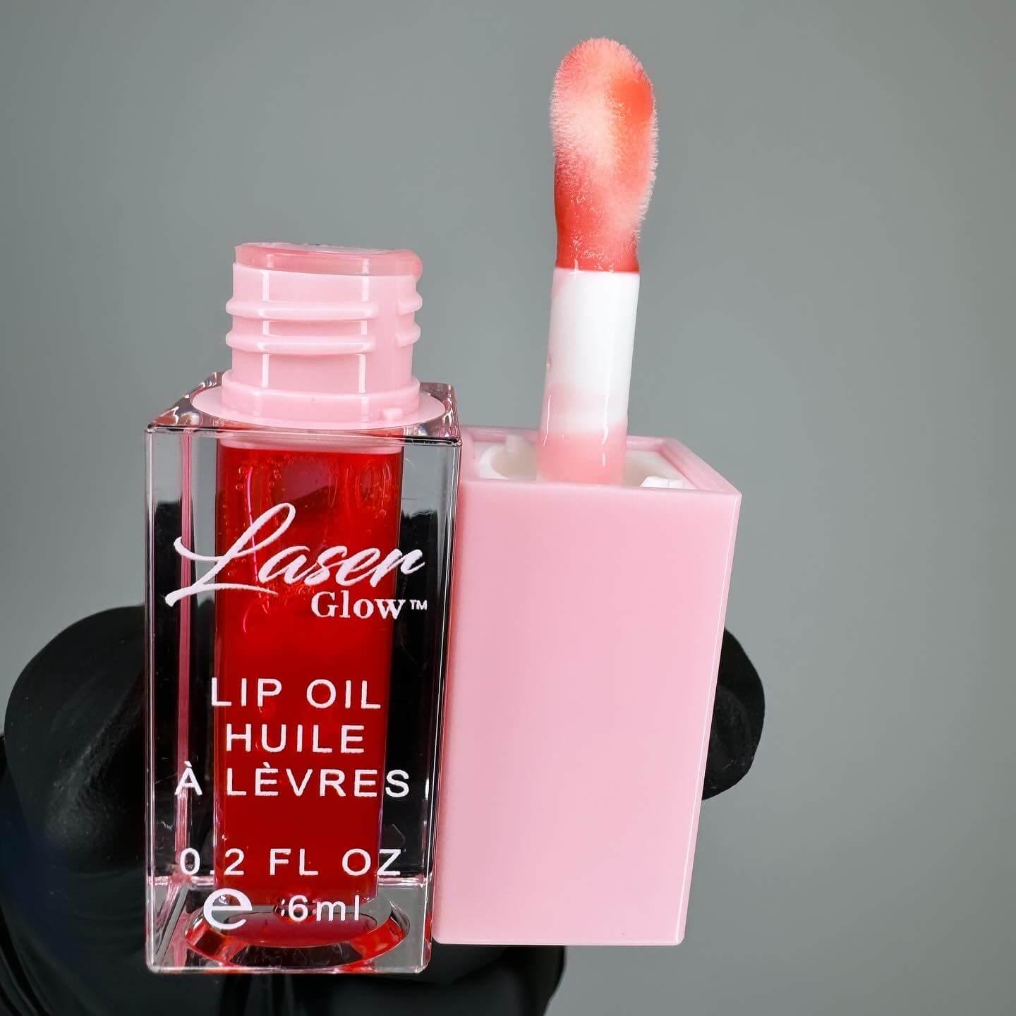 Hydrating LaserGlow lip oil for a non-sticky, glossy finish and soft lips.