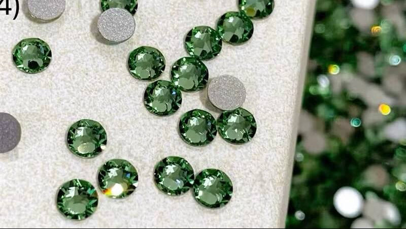 the best tooth gems for high shine, enamel safe and the most sparkle by laserglow