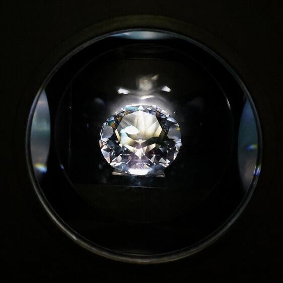 Swarovski tooth gems for a sparkling, luxury smile enhancement.